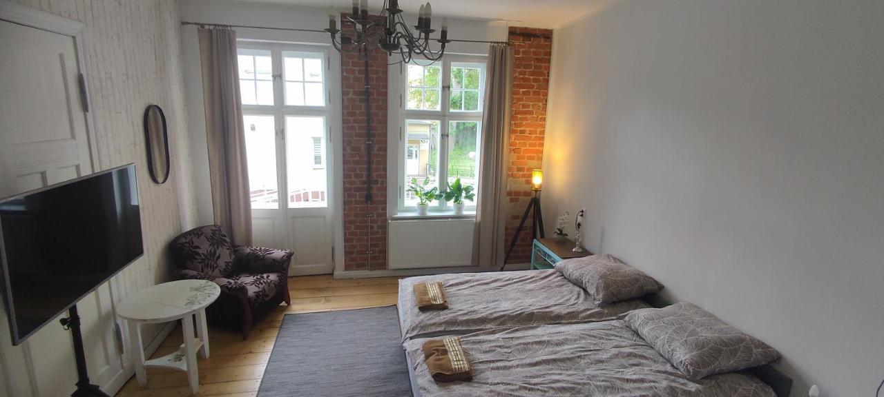Apartment Liberation!! *